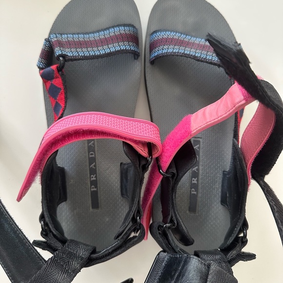 Prada- Linea Printed Velcro Strap Sandals - Picture 3 of 5
